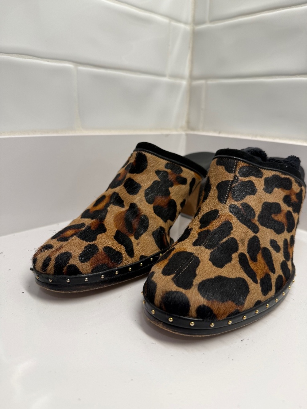 Cole HAAN WOMENS LEOPARD PRINT ANNETTE CALF HAIR sz 9 1/2
